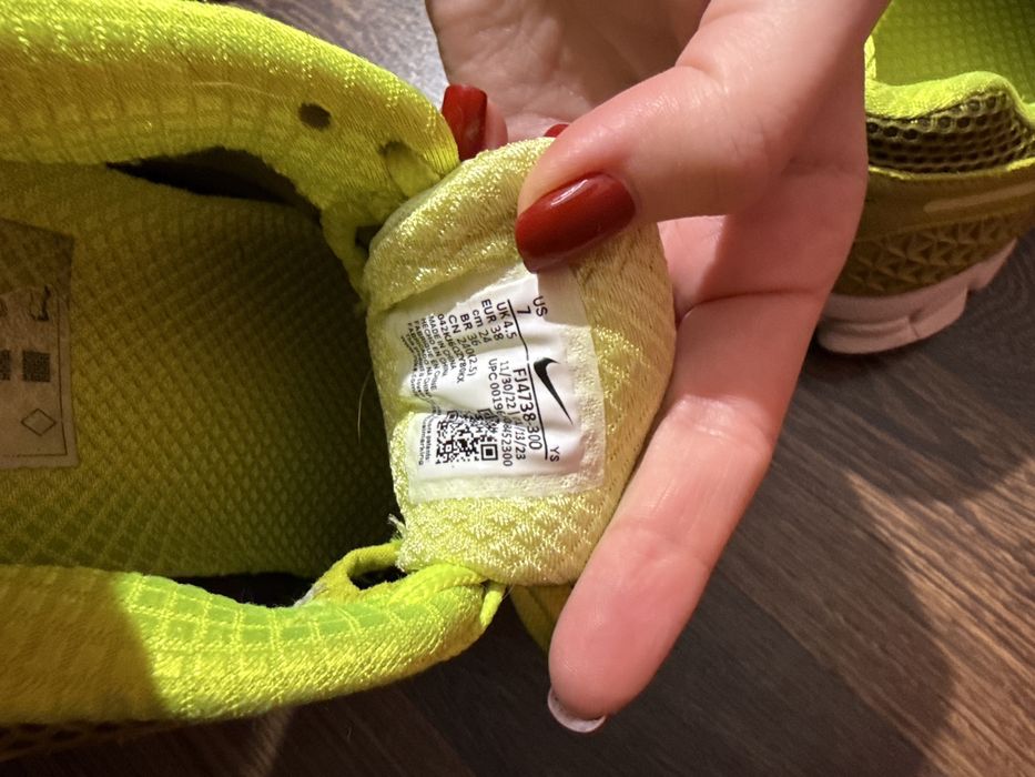 Кросівки nike zoom vomero 5