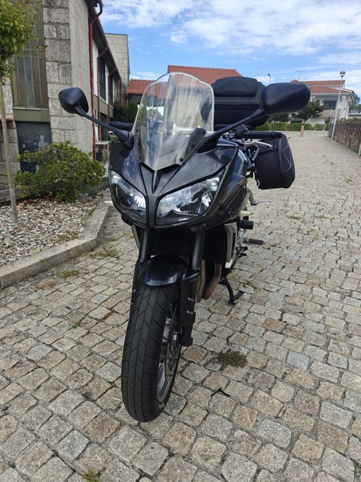 Yamaha FZ1 1000cc