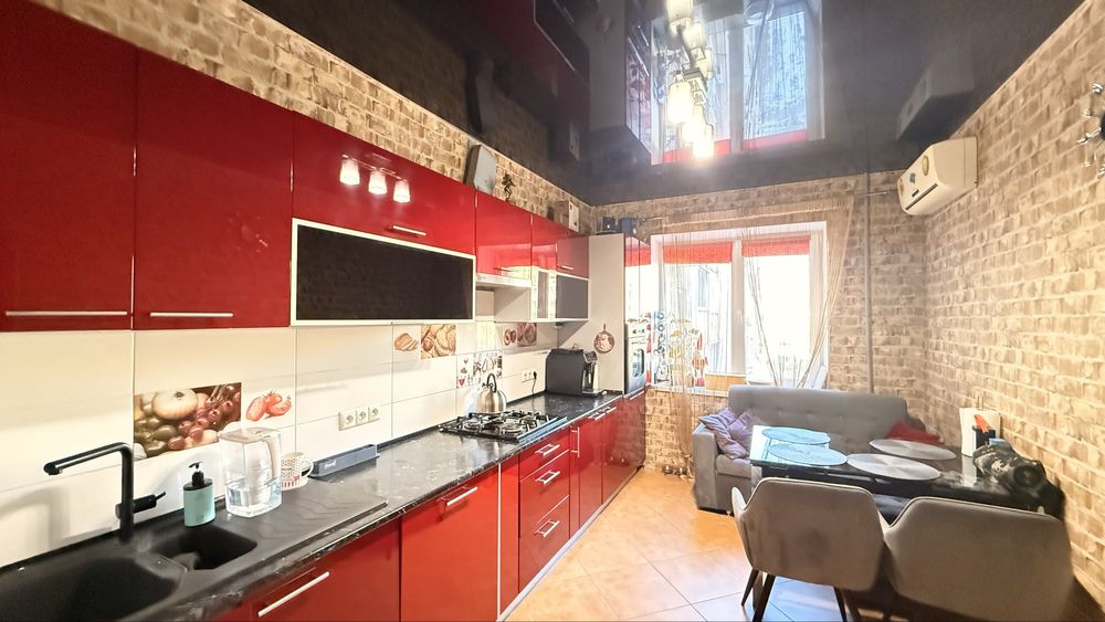 2 комн с ремонтом на Сахарова