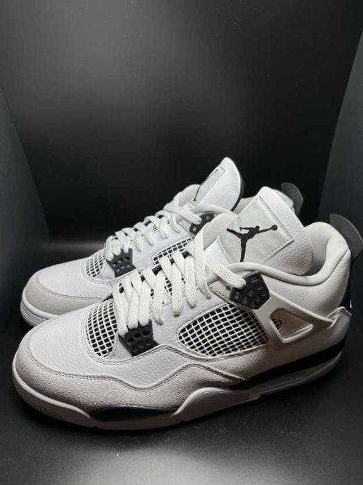 Buty męskie Jordan_4_Retro_military_black R.44