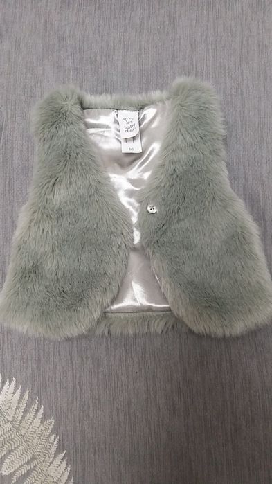 Kamizelka futerko c&a baby r. 56