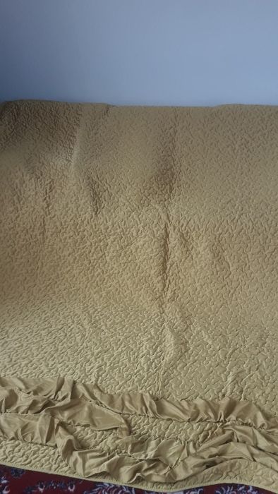 Продам б/у речі для дому