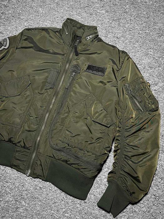 Чоловічий бомбер ALPHA INDUSTRIES Engine Jacket CWU - Розмір L