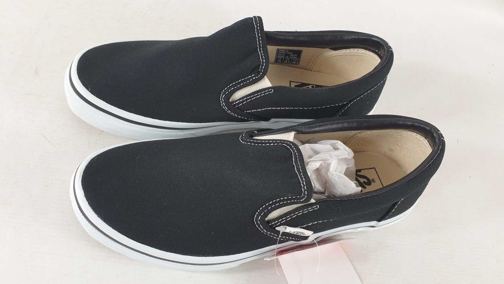 BUTY PREMIUM SLIP-ON nowe  wsuwane  rozmiar 40,5