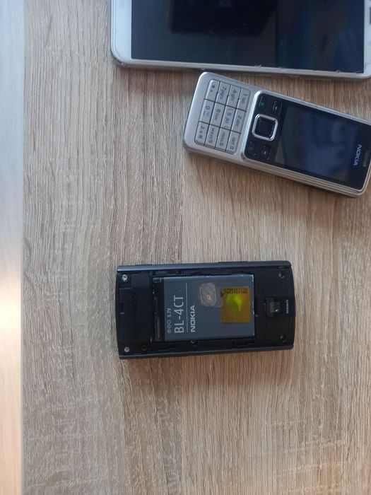 Telefony komórkowe