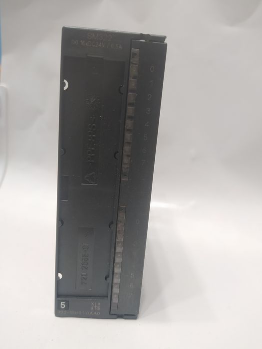 6ES7 322-1BH01-0AA0 siemens simatic s7 300 step7 SM322