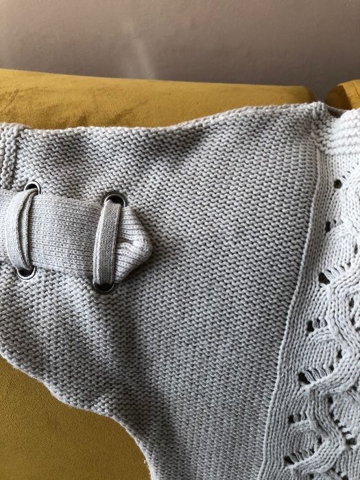 Sweter z krótkim rękawem