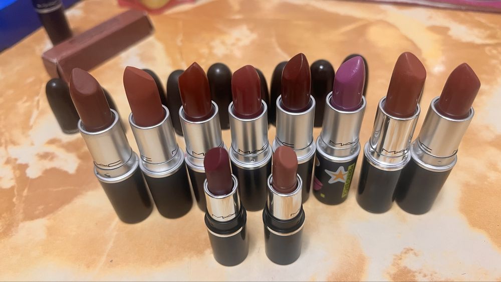 Помада Мас,  Kiko milano, Charlotte oригинал