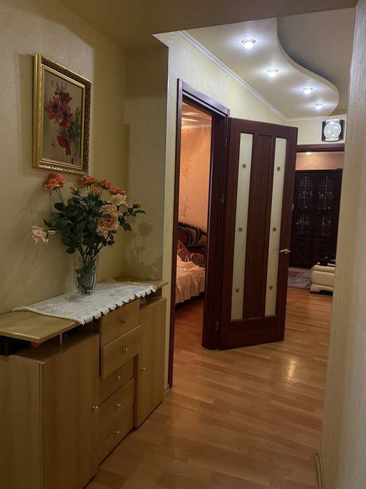 Здам 2 кімнатну квартиру на Олексіївці, пр.Перемоги,59.