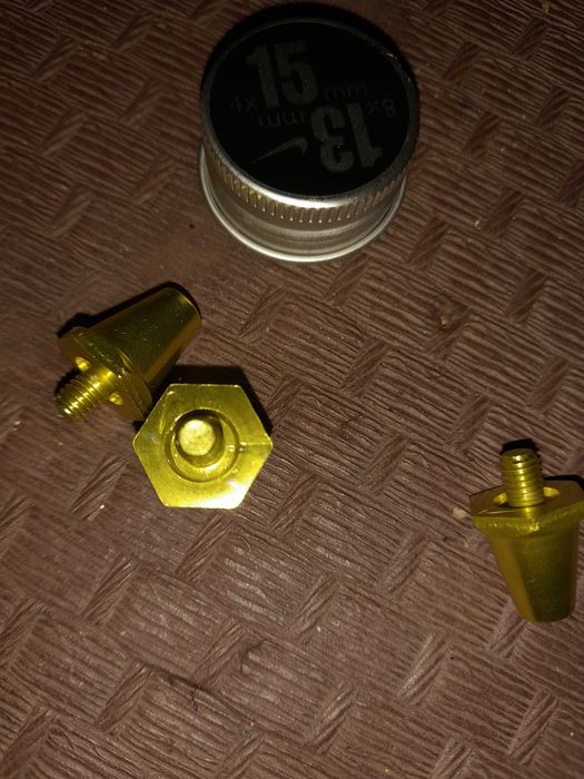 Pitons para chuteira