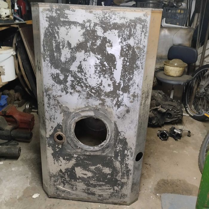 Бак з нержавійки