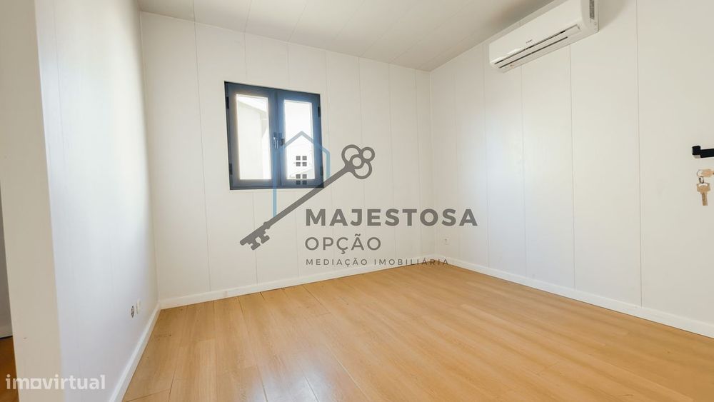 Moradia Térrea Modular com Jardim — Gandra, Paredes