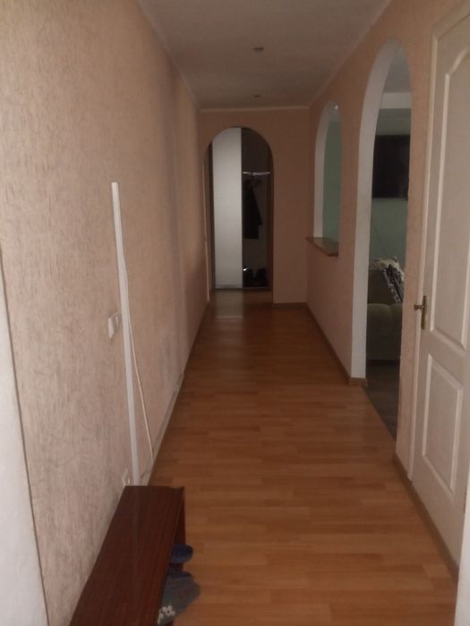 Продається 3-х кімнатна квартира