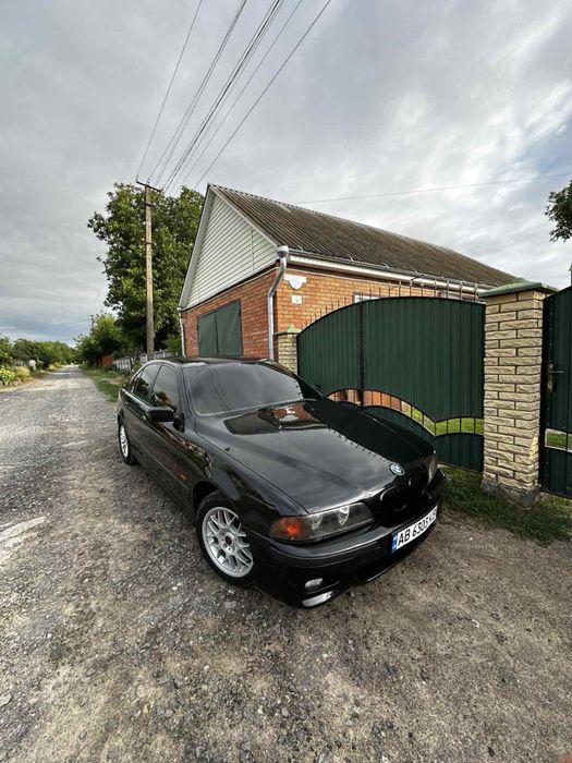 Продам bmw e39 бмв