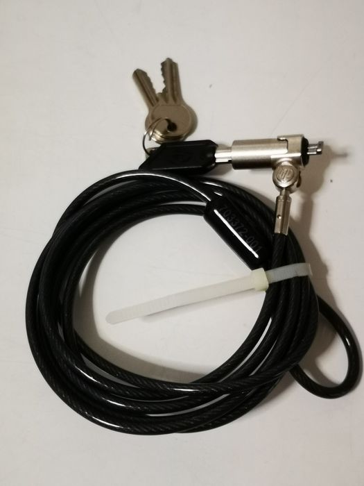 Lock with Key or Code for Laptop or Desktop425031983757404160