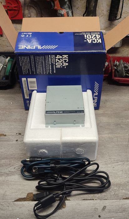 Nowy Interfejs adapter Alpine KCA-420i iPod