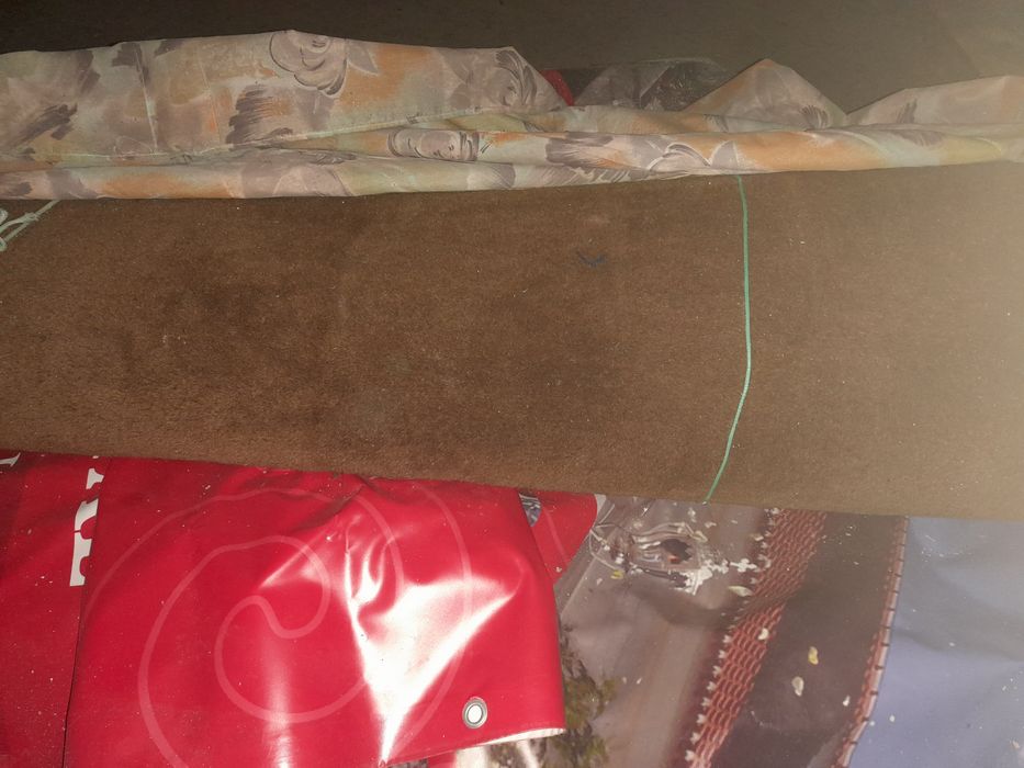 Vendo carpete em bom estado