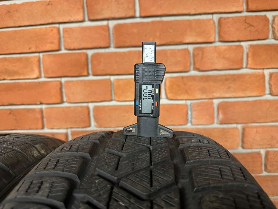 Opony Pirelli Scorpion Winter 235/65R17 104H 2022 7mm