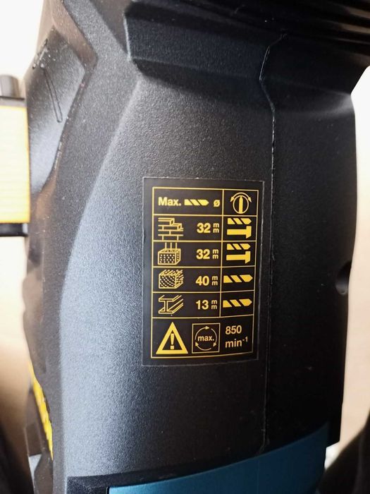 Перфоратор WORKZONE 1500 W