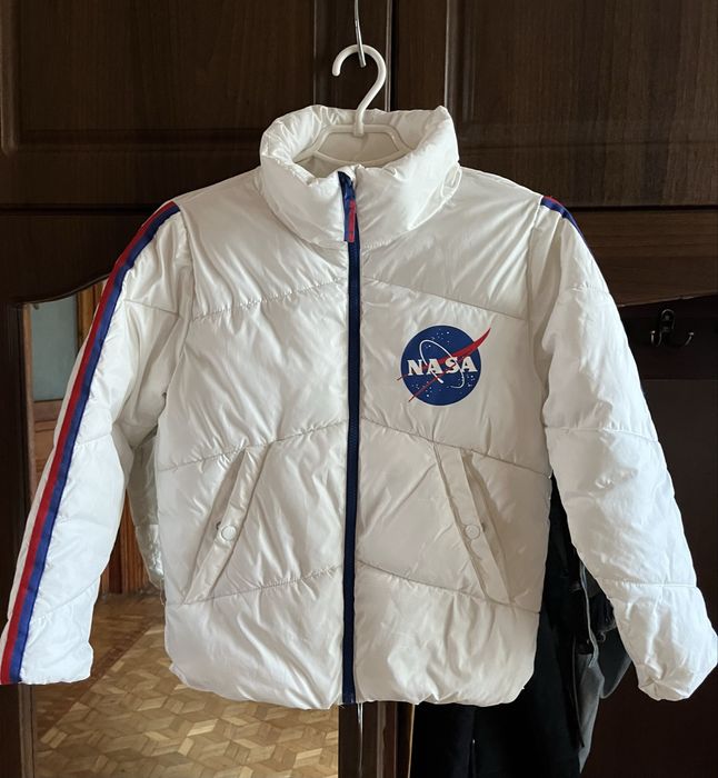 Осіння куртка Nasa