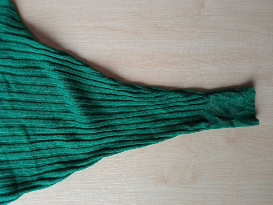 Zielona bluzka krój motyl Sweterek 38 M