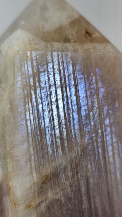 Naturalny Kamień Księżycowy 66g.