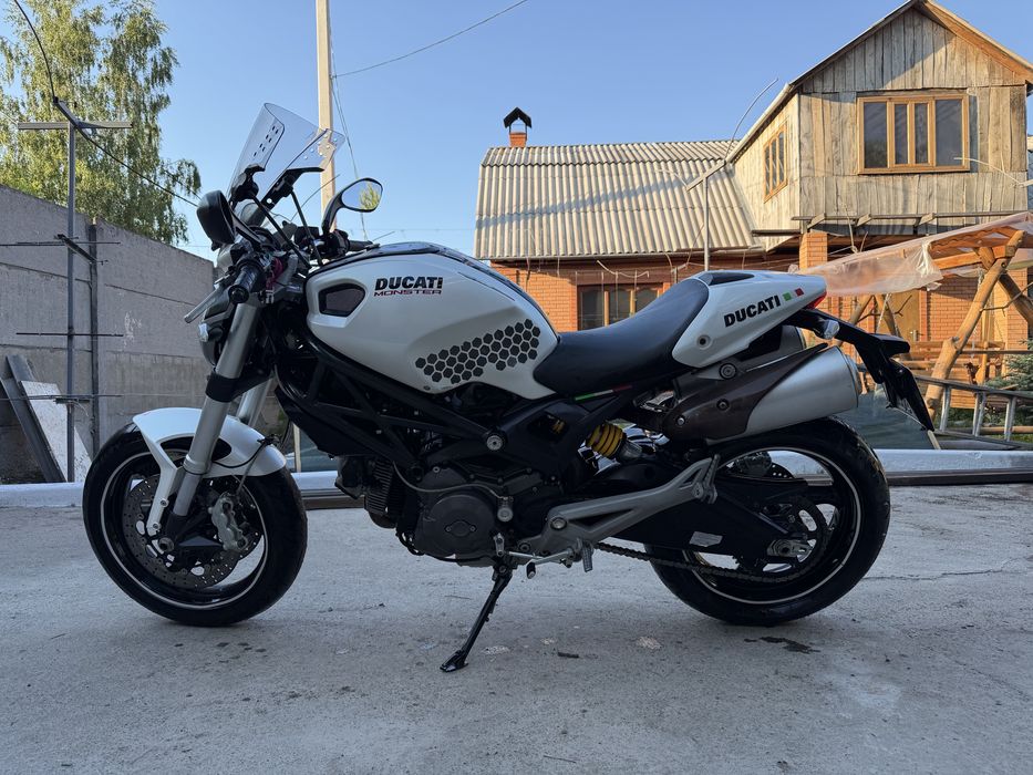 ducati monster 696 - купити мотоцикл - Ціна на OLX.ua