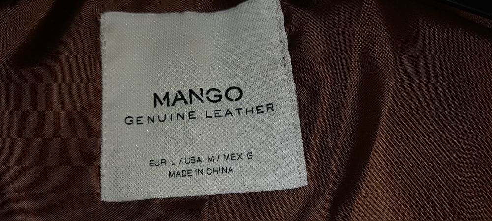 Blusão em camurça Mango