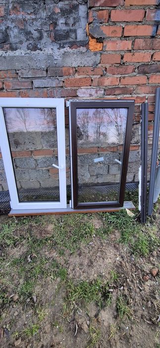 Okno z roletą 2 skrzydła