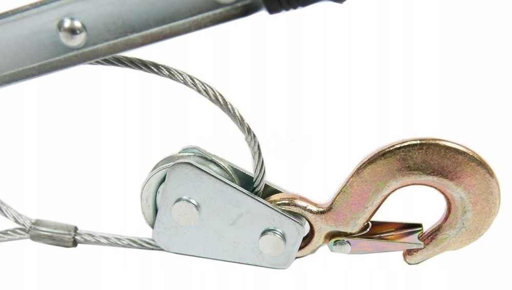 Wyciągarka linowa korbowa 2500LBS 1136kg