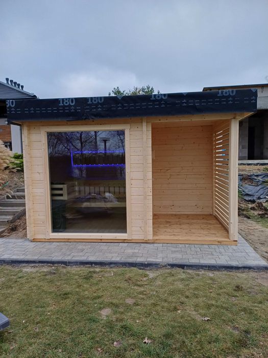 Sauna zewnętrzna z piecem harvia cylindro kamienie  przedsionek bal 58