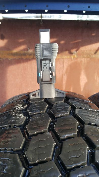 Opony Debica 195/70/15C Para M+S wielosezon - regał nr 6