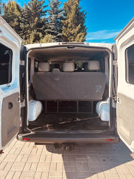 Renault Trafić 1.9 Diesel na 9 osób