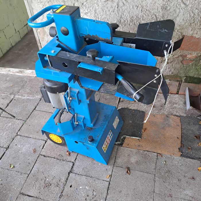 Łuparka do drewna 6 ton 230V