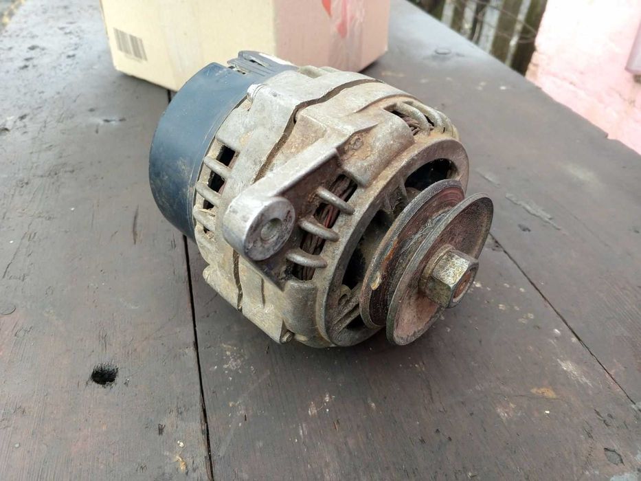 Генератор 90 Ампер.