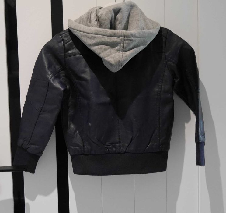 Kurtka Fashion jak nowa kaptur 116