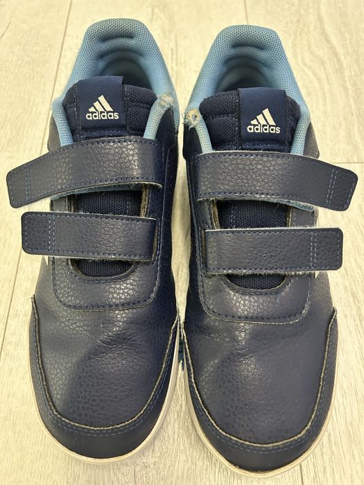 Кросівки adidas для хлопчика 39,5  устілка 25