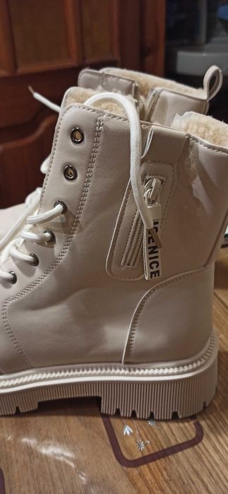 Женские новые сапожки