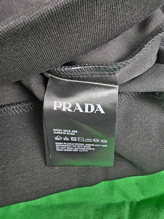 Bluza męska premium prada OUTLET czarna znaczek mały