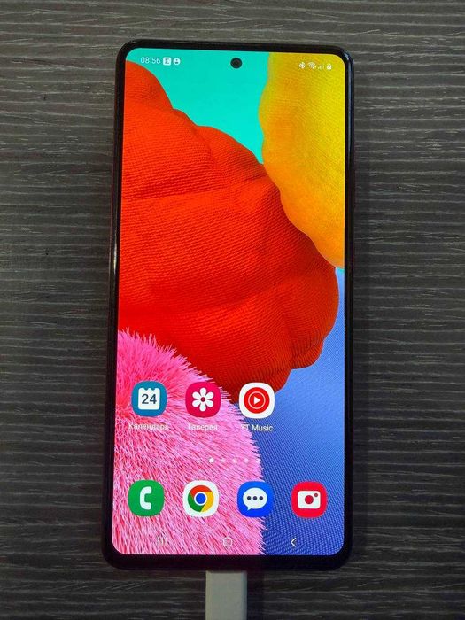 Смартфон Samsung Galaxy A51