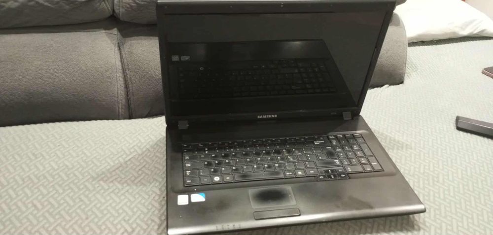 laptop Samsung r719 . Sprawny