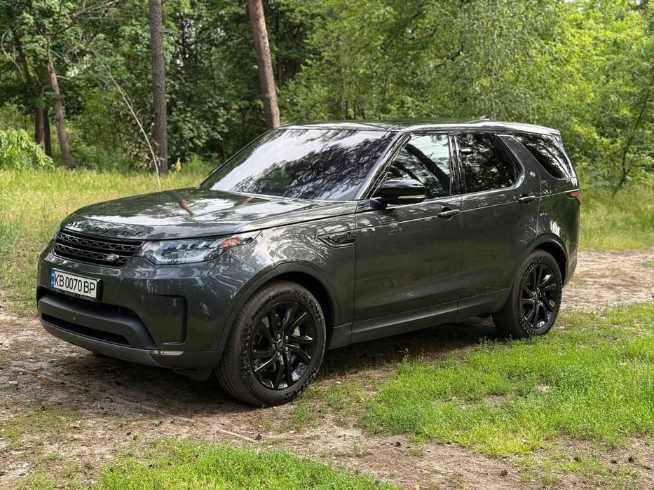 Land Rover Discovery 5