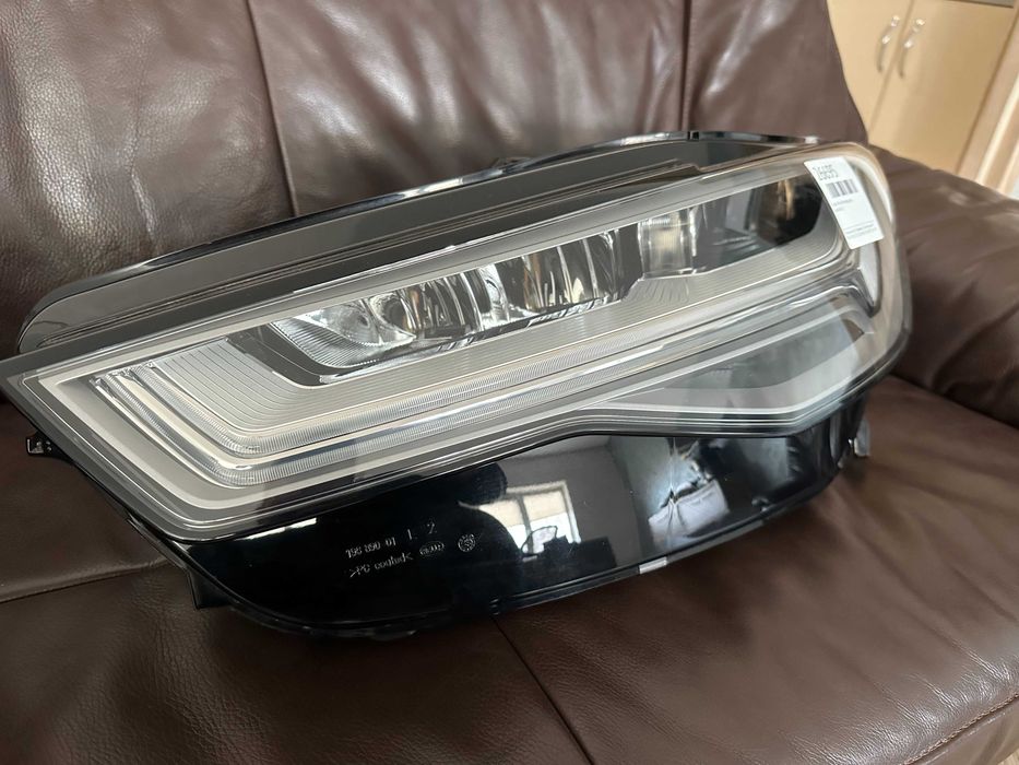 Фари FULL LED Audi A6 комплект 1600 одна 850 тестові стан нових