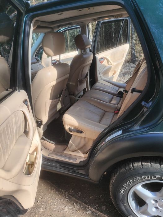 Mercedes ML w163 3.2B/LPG , 4x4, hak