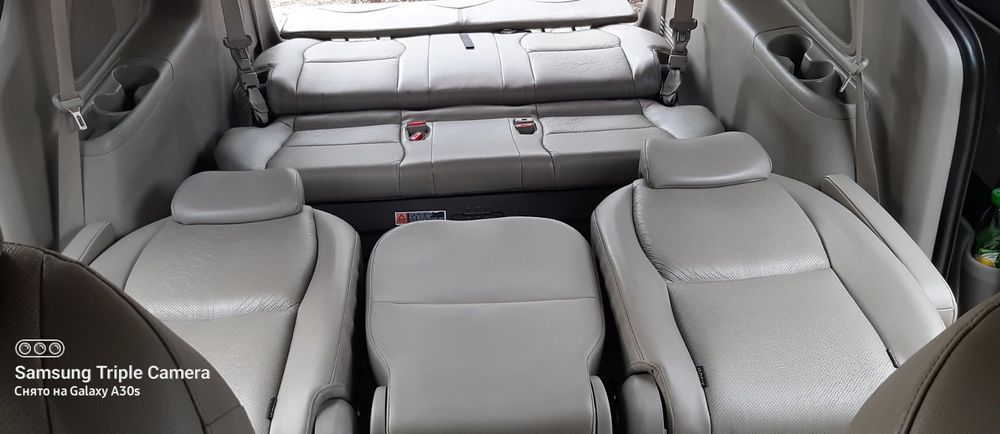 Продам KIA Carnival