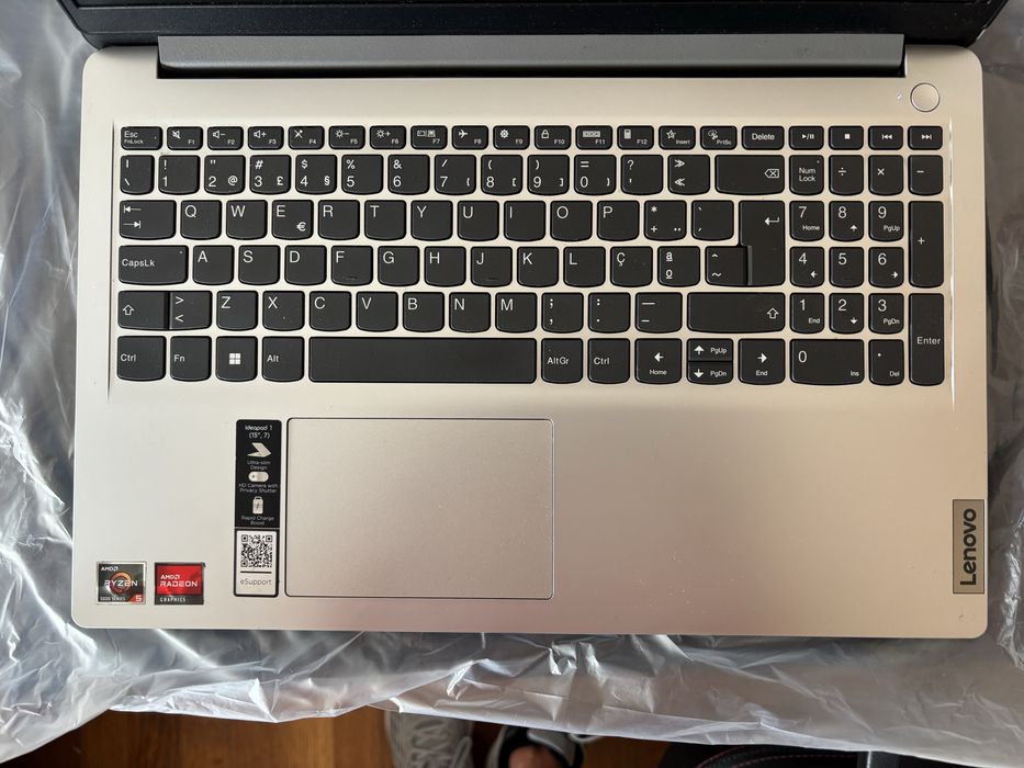 Lenovo IdeaPad 1 15ALC7