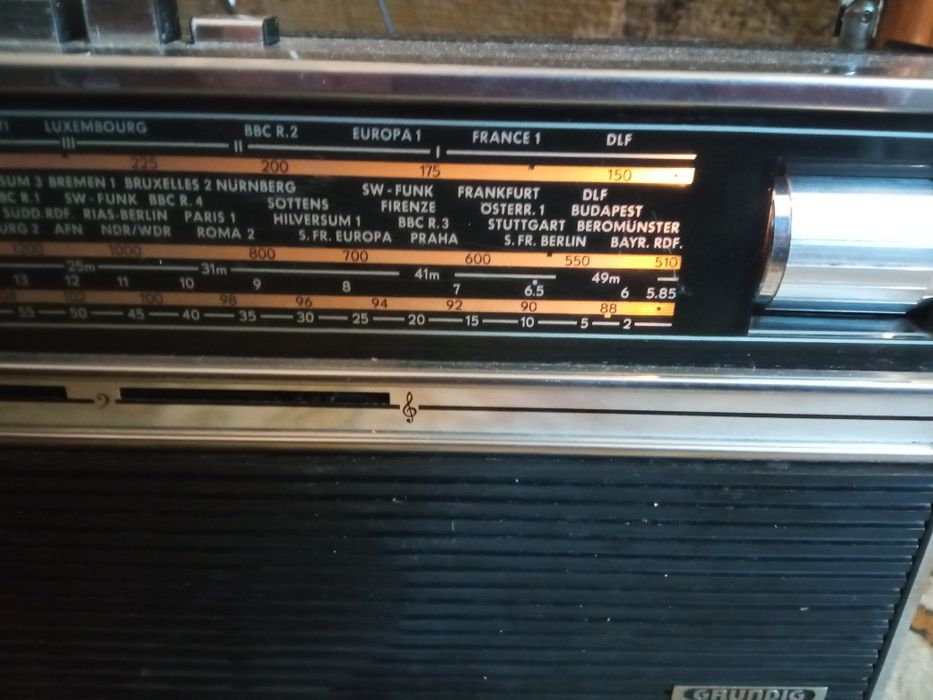 Радио grundig city boy 1000