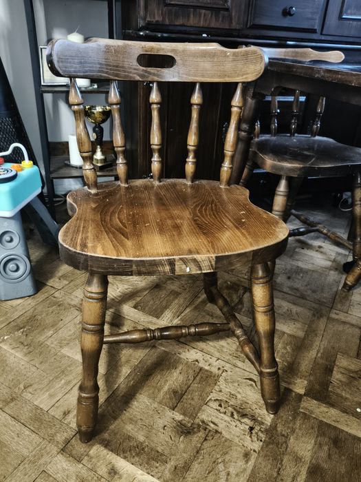 PRL  Bonanza stół cztery krzesła  razem lub osobno do renowacji