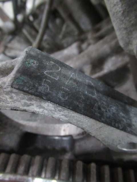 ) TOYOTA VERSO silnik kompletny 2.2d  2AD