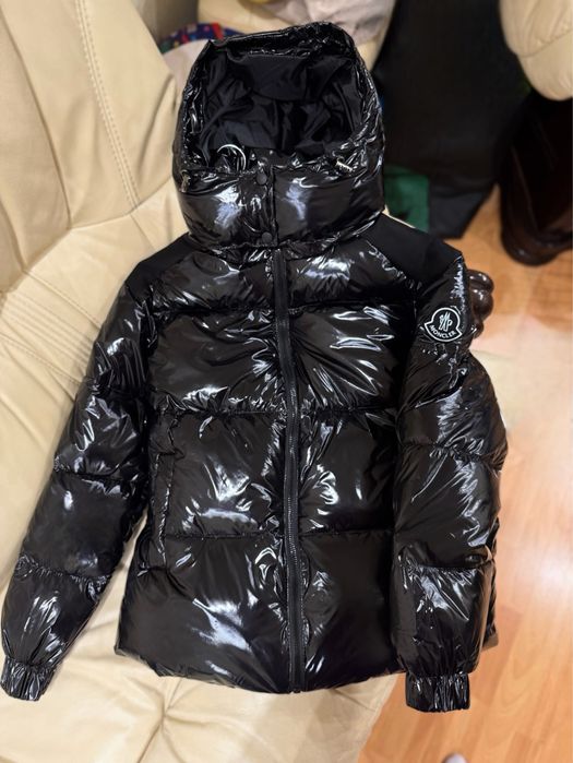Нова куртка пуфер Moncler розмір L